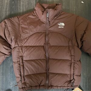 SKIMS X NORTHFACE COLLAB, COLOR COCOA BROWN 
SIZE MEDIUM IN EVERYTHING.